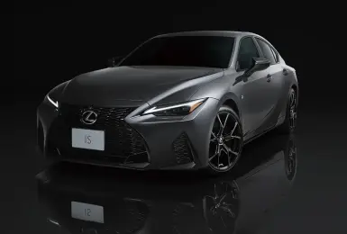 《Lexus IS》新增黑化車款 221萬元起 車系唯一標配360環景&專屬配備 