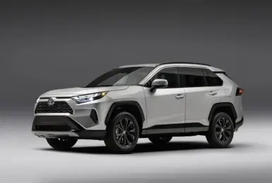 大改款Toyota RAV4目擊｜有望這時登場