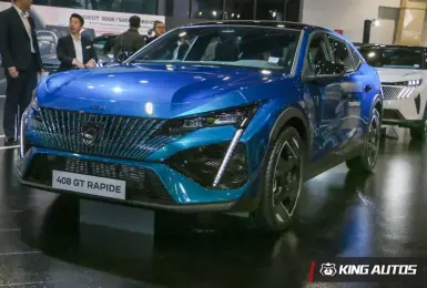 2026台北車展｜《Peugeot 408》限量導入1.6T四缸渦輪車 159.8萬起！升級皮革跑車座椅與Focal音響 208預約2026Q3