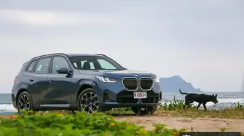 2026年2月《豪華進口車》銷售排行：等美製車降價？！《BMW X3》銷量腰斬 E-Class逆勢成長！