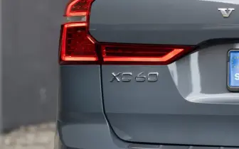 不再單押電動車！《Volvo XC60》等車款 今年將再次小改款 純電EX60預計明年發表