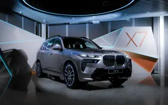 汎德《BMW X7》特仕車 543萬元起 限量上市｜升級多項專屬配備 總價值57.4萬元