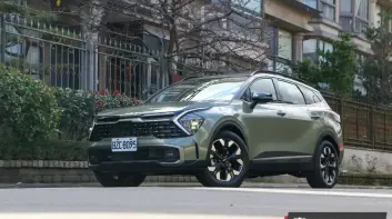 《Kia Sportage X-Line 2WD》試駕報導|前衛設計 創新科技 愛家爸爸首選