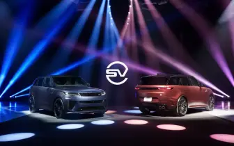  《Range Rover Sport》SV Edition Two特仕車 首見23吋碳纖維鋁圈 可選碳陶煞車｜730萬元起 僅40輛