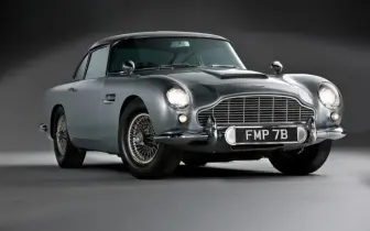 電影車追擊｜龐德愛駒Aston Martin DB5