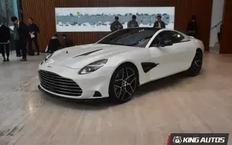 Aston Martin Vanquish首度登台蓄勢待發