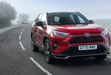 根本賣爆｜ Toyota RAV4 Hybrid 英國上市不久便完售