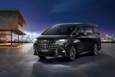 台灣最貴的豐田！《Toyota Alphard PHEV》330萬元起 沒上市促銷！單一六人座 純電跑80公里 