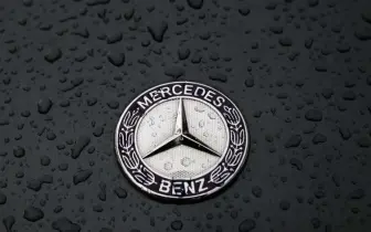 Mercedes-Benz史上第二貴神車是這台