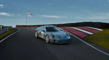 Porsche慈善拍賣911 S/T救濟加州火災