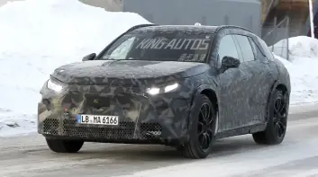 首次曝光｜純電《AMG GLC》三馬達布局 縱效破千匹