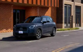 純電《Mini Countryman E》178萬元起 實車抵達全台展間 下月巡迴外展