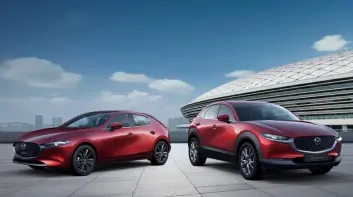 本月入主MAZDA3 & CX-30 享限時高額 0 利率與 5 年原廠保固｜王牌之姿撼動級距 MAZDA ACE EDITION 再掀市場熱潮