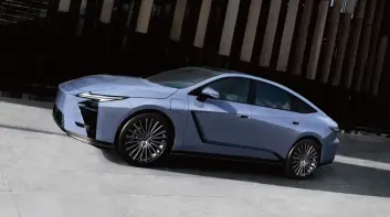 和泰規劃導入中|大改款《Lexus ES》更有旗艦車扮相 首次推出2.0升油電與電動車