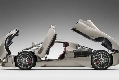 Pagani 如何打造每一台像藝術品一樣的超跑？ 