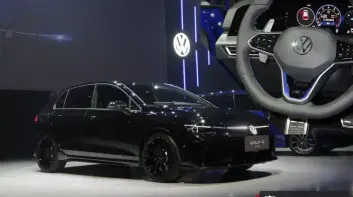 小改款《Volkswagen Golf R》都是為了R 沿用電容式觸控方向盤