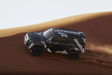 《Defender》首次參與達卡拉力賽 Defender Dakar D7X-R競賽原型車完成測試