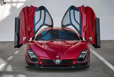 Alfa Romeo正在犧牲跑車靈魂，靠 SUV 維生？