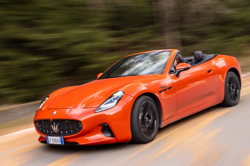 Maserati GranCabrio Folgore Orange Devil
