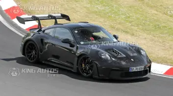 保時捷 911 GT2 RS 測試車曝光:700 匹混動怪獸即將登場