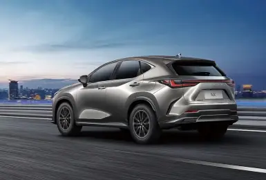 Lexus NX 小改款資訊曝光：數位儀表、智慧頭燈上身，入門動力即將退出