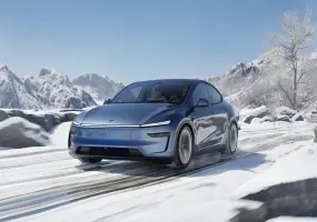 七人座回歸＋性能版開發中！小改款 Tesla Model Y 新車型消息出爐