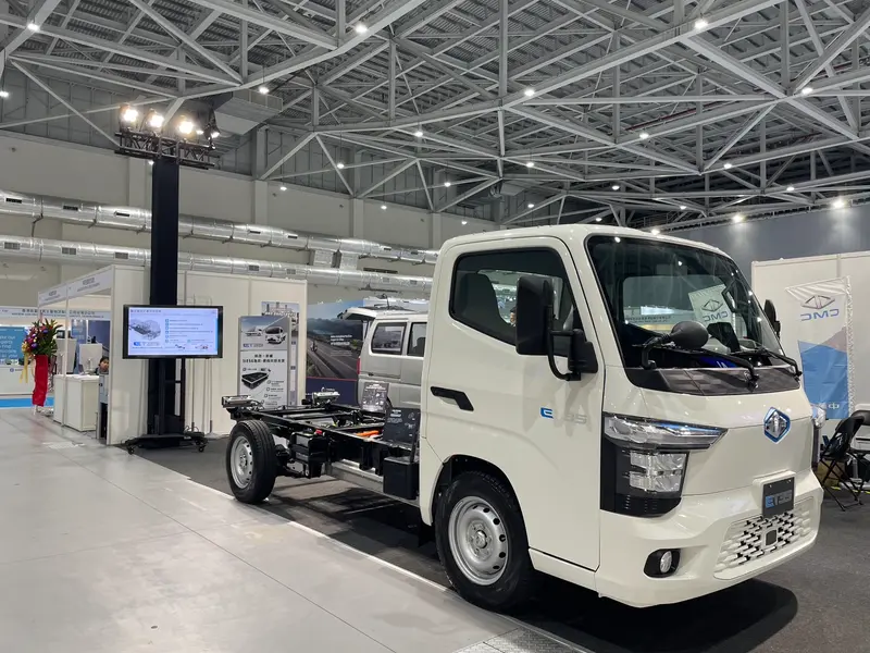 3.5 噸電動商用車 ET35