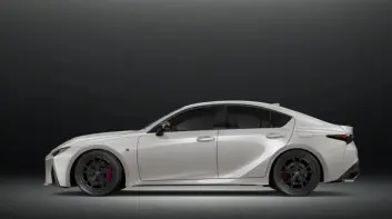 Lexus IS500 Climax Edition 正式登場：5.0L V8 謝幕之作，限量500台、儀式感滿滿