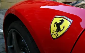 電動超跑真的有人買嗎？Ferrari 延後第二款電動車計畫