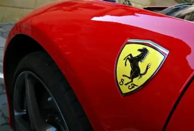電動超跑真的有人買嗎？Ferrari 延後第二款電動車計畫