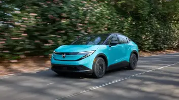 2026 Nissan Leaf 全新亮相:化身跨界電動新星、續航上看 488 公里