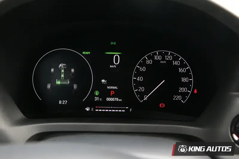 雖然HR-V e:HEV沒有外部充電口，但可以藉由特定方法幫大電池充電。