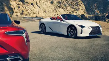 V8 再見：Lexus 準備送別經典大排氣量跑車