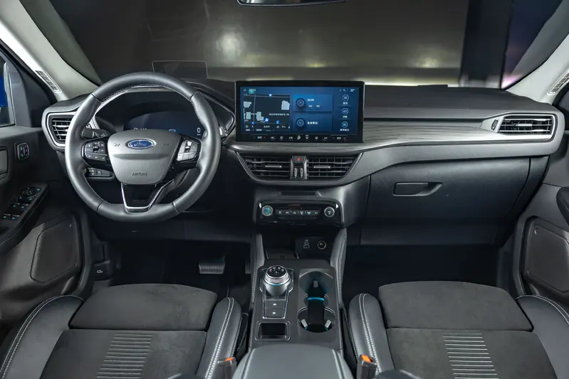 Ford Kuga 1.5T Active中控台布局