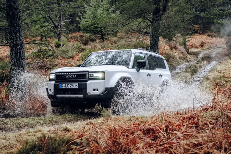 Land Cruiser 250