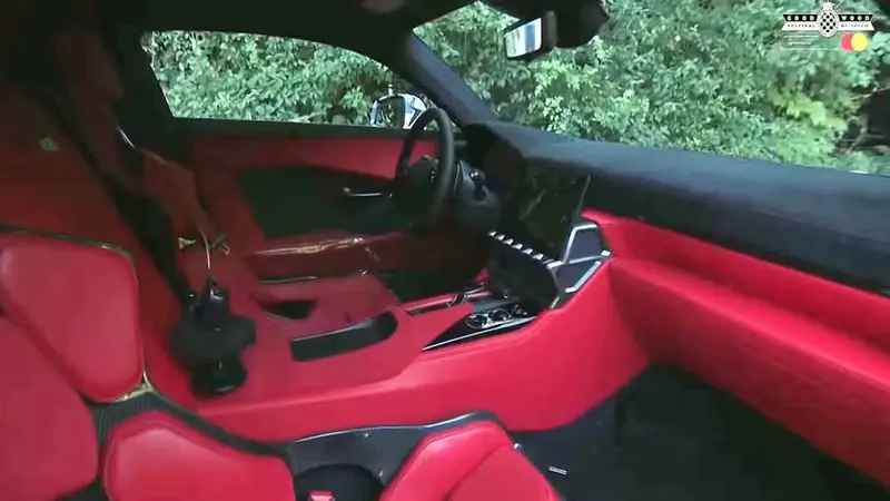 TOYOTA GT Concept的車艙布局