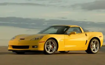 老車狂吼｜美國精神魟魚Chevrolet Corvette C6