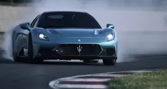 小改款《Maserati MC20》改名MCPURA 車重維持1噸半 630匹馬力