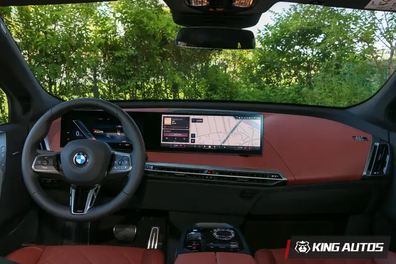 曲面螢幕且用且珍惜！BMW最新的車艙鋪不再提供。