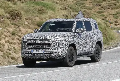 《Mitsubishi Pajero》復活倒數 挑戰Range Rover Sport、BMW X7等大型休旅車