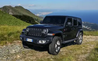 寶嘉聯合《Jeep Wrangler》認證車抵台 對手鎖定和泰《Land Cruiser》及JLR Defender