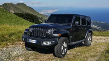 寶嘉聯合《Jeep Wrangler》認證車抵台 對手鎖定和泰《Land Cruiser》及JLR Defender