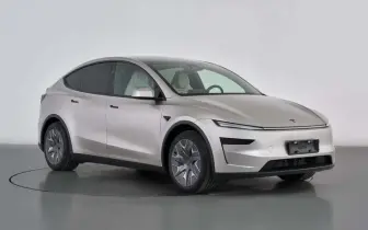Tesla推出加長六人座 Model Y L，中國市場專屬的新選擇