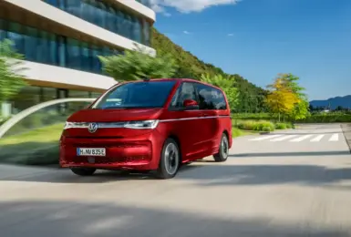 調降26.8萬元 《福斯商旅T7 Multivan TDI》柴油車回歸 標配環景
