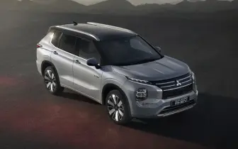 中華三菱不考慮嗎？！美規小改款《Mitsubishi Outlander》改用1.5四缸引擎 PHEV動力加大電池容量