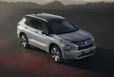 中華三菱不考慮嗎？！美規小改款《Mitsubishi Outlander》改用1.5四缸引擎 PHEV動力加大電池容量