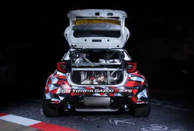 《Toyota》中置引擎研發擱置 耐久系列賽改前置引擎車上場