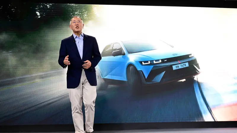 韓國現代汽車集團會長鄭義宣