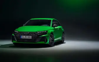 Audi小改款RS 3即將登台：五缸鋼砲回歸，8月15日揭曉熱血性能升級！