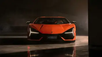 Lamborghini 2025上半年銷售亮眼，營收與利潤面臨挑戰